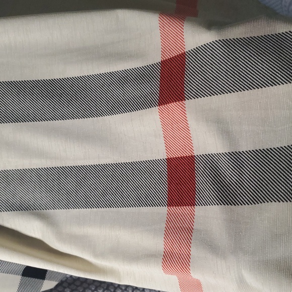 Pink Lily V-Neck Top - Picture 5 of 8